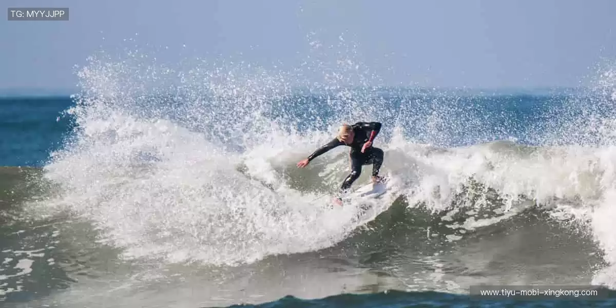 ✨ 一键订阅,精彩不断!最新赛事资讯,第一时间送达!